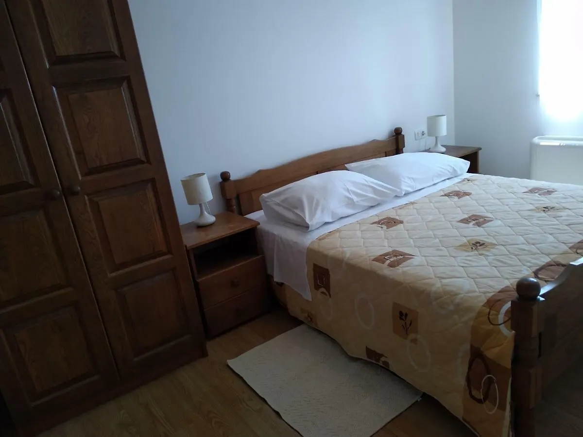 Apartments Palit Rab Town