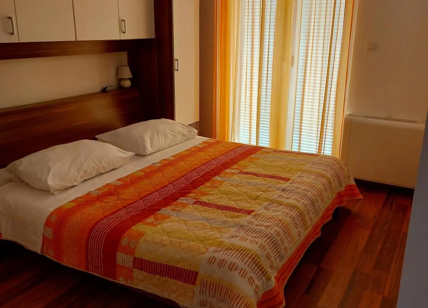Apartments Palit Rab Town